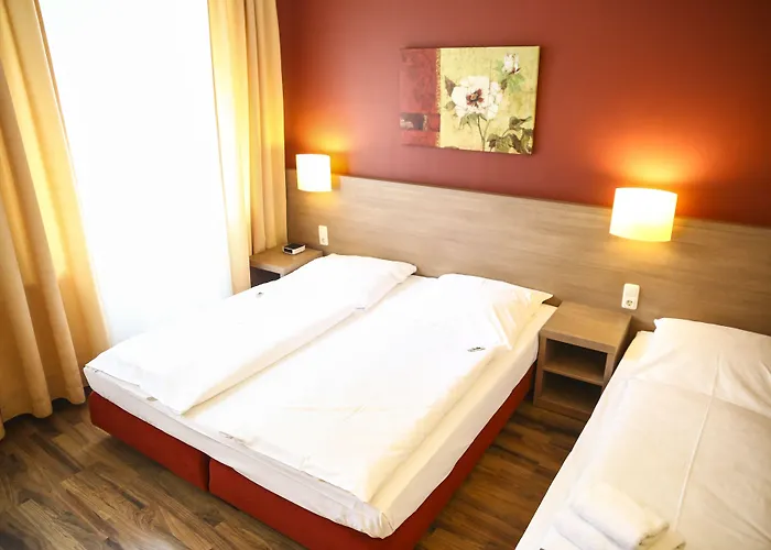 Hotel Marienthal Garni 3*